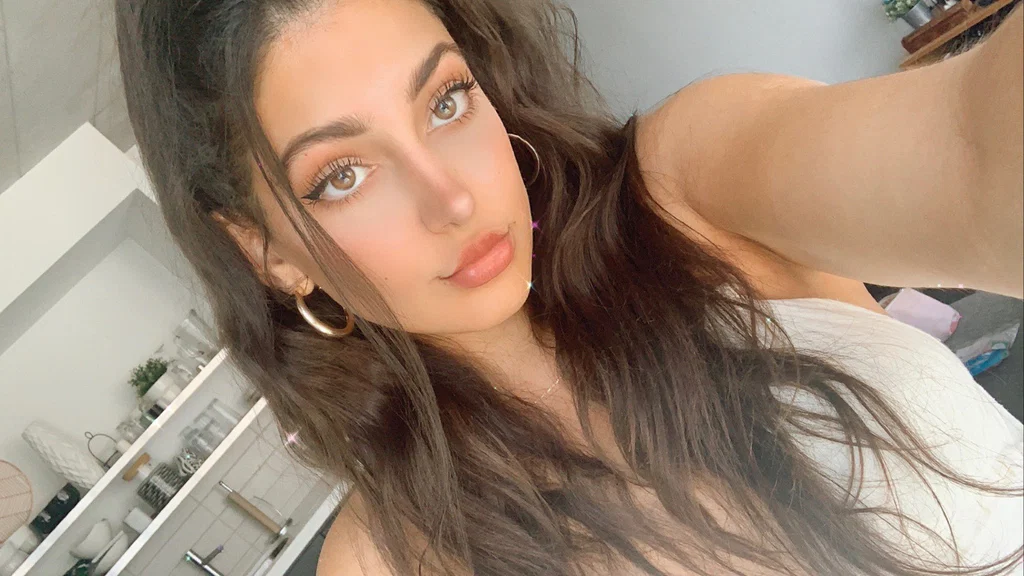 Nyla Rose's avatar