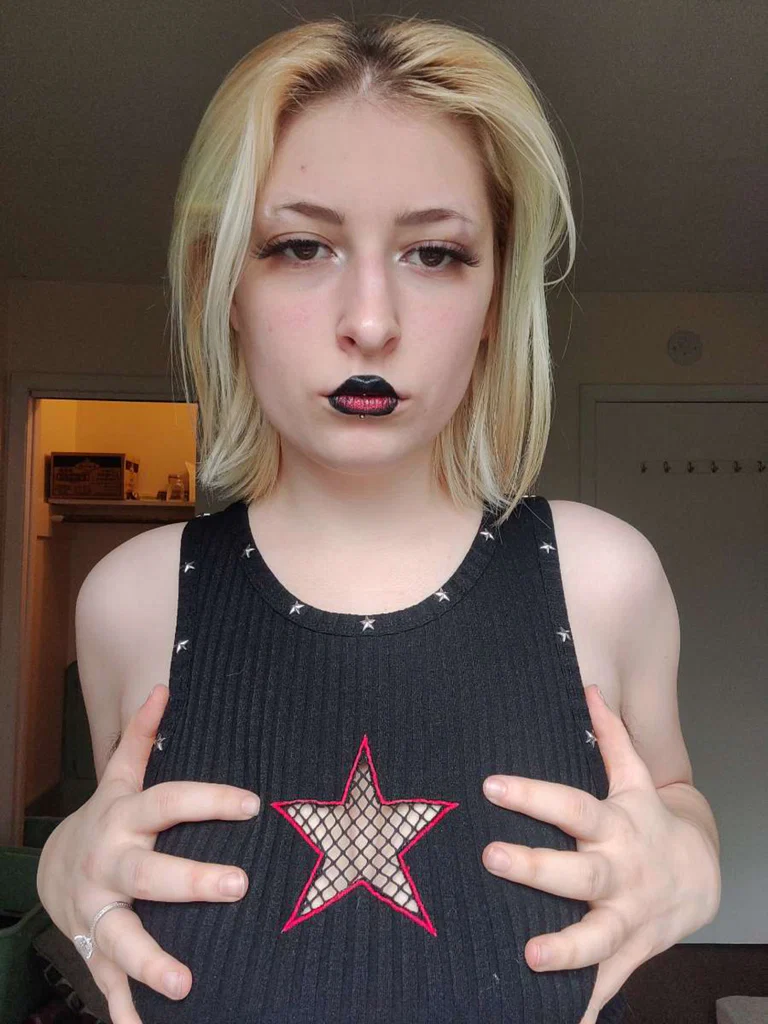 eli ♡'s avatar