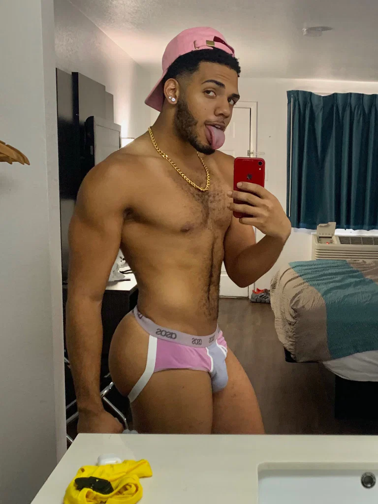 thick boy lem 👅's avatar