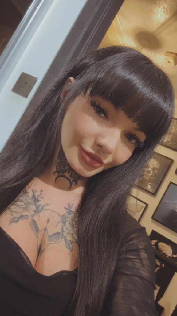 Pretty Little Jem FREE's avatar