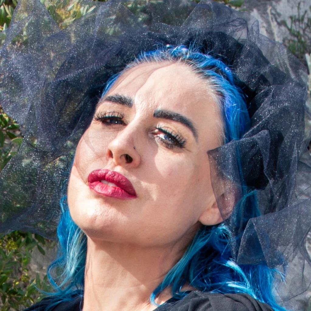 🦇 The Blue Vampire