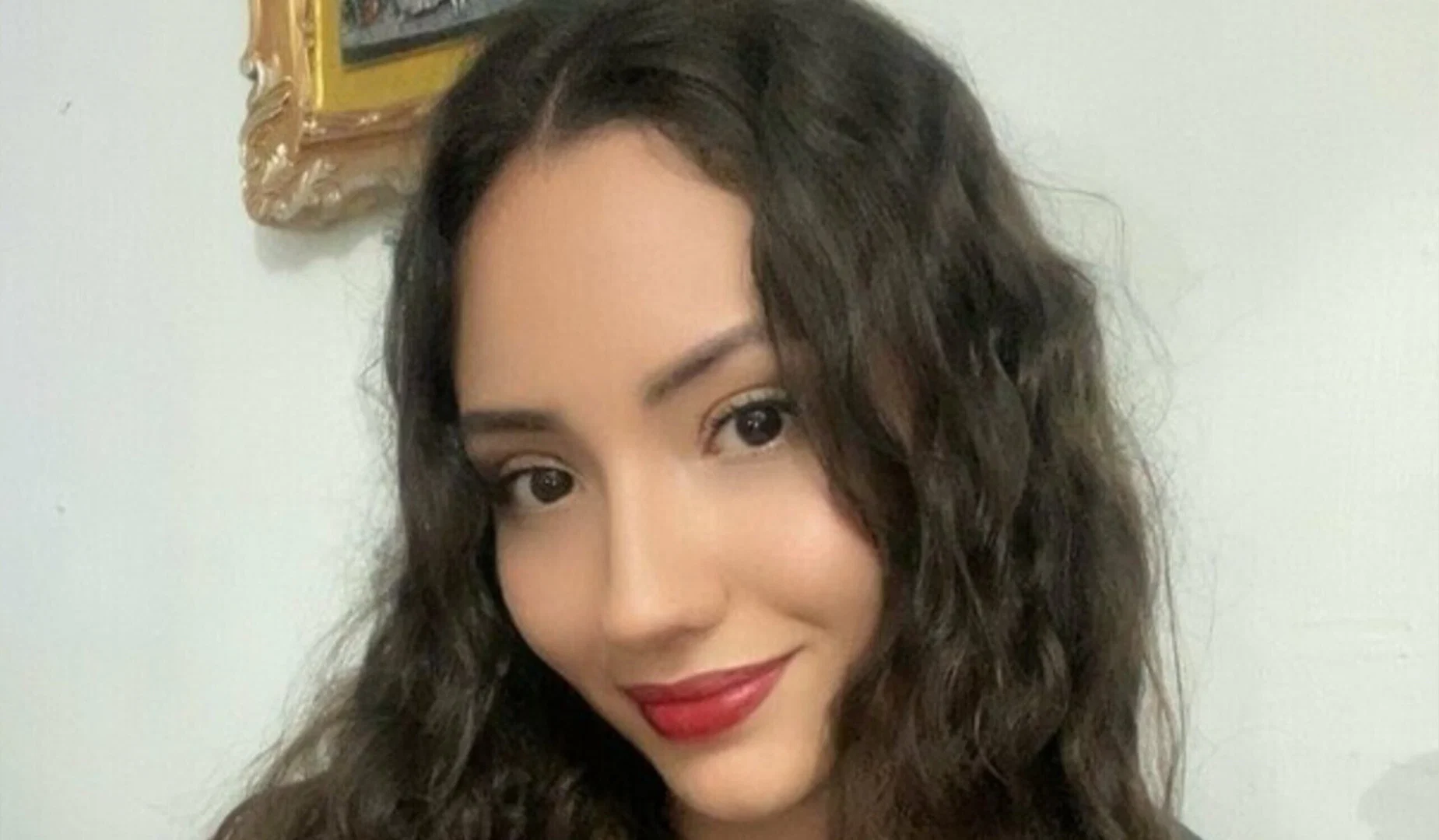 Mariana Leon profile banner