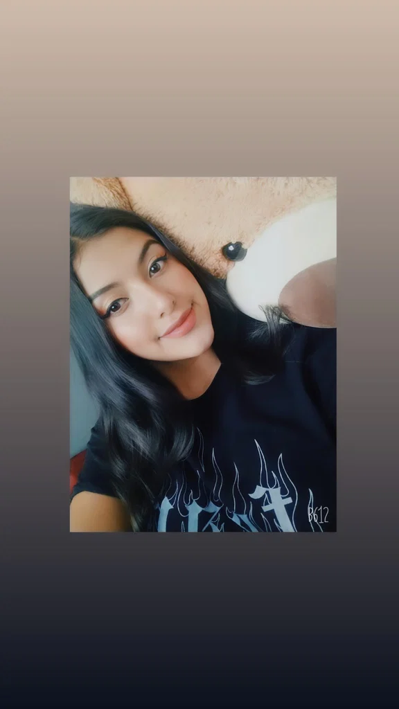 Sarah Arthur's avatar