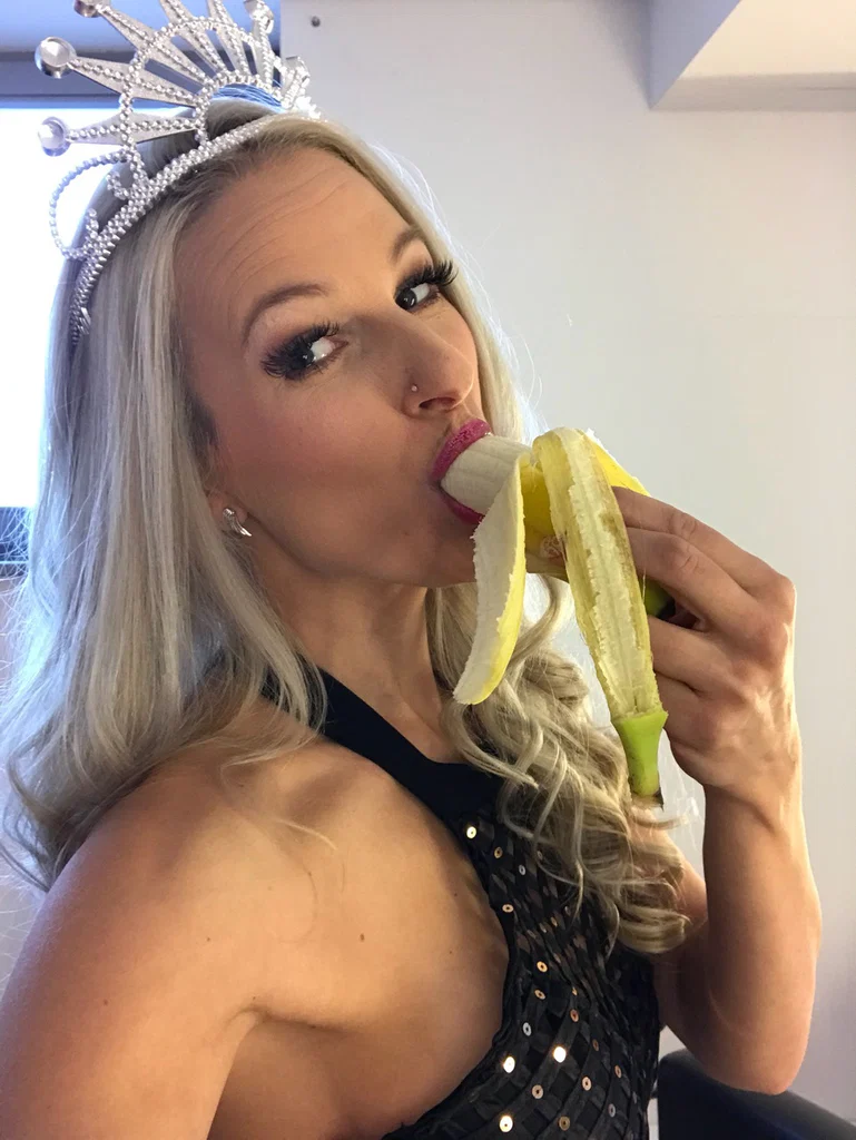 𝐌𝐚𝐯𝐢𝐞 𝐏𝐞𝐚𝐫𝐥 💋 FREE's avatar