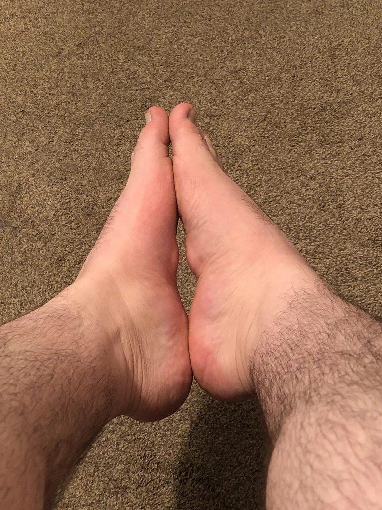 Size 15 Feet's avatar