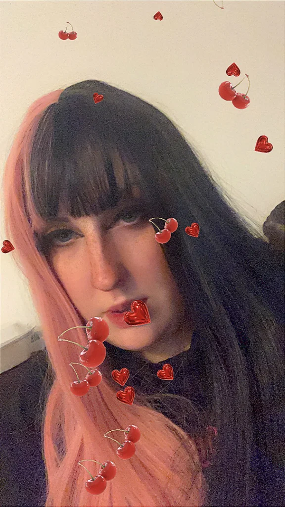 𝔐𝔦𝔰𝔱𝔯𝔢𝔰𝔰 𝔅𝔢𝔢 💋's avatar