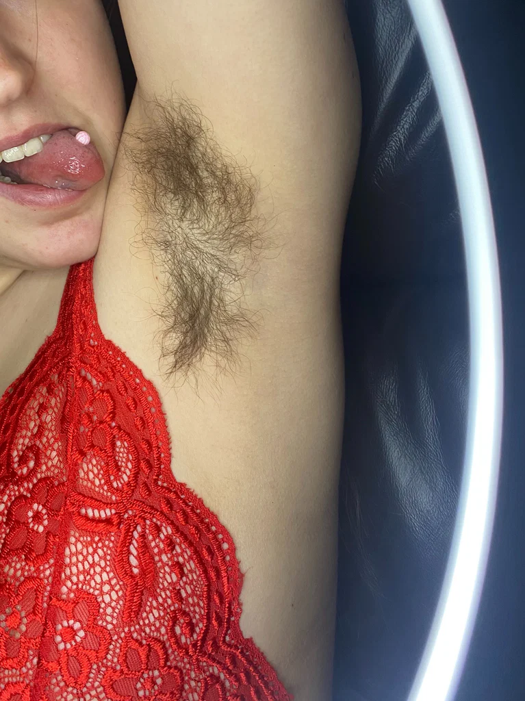 Hairy bunny's avatar