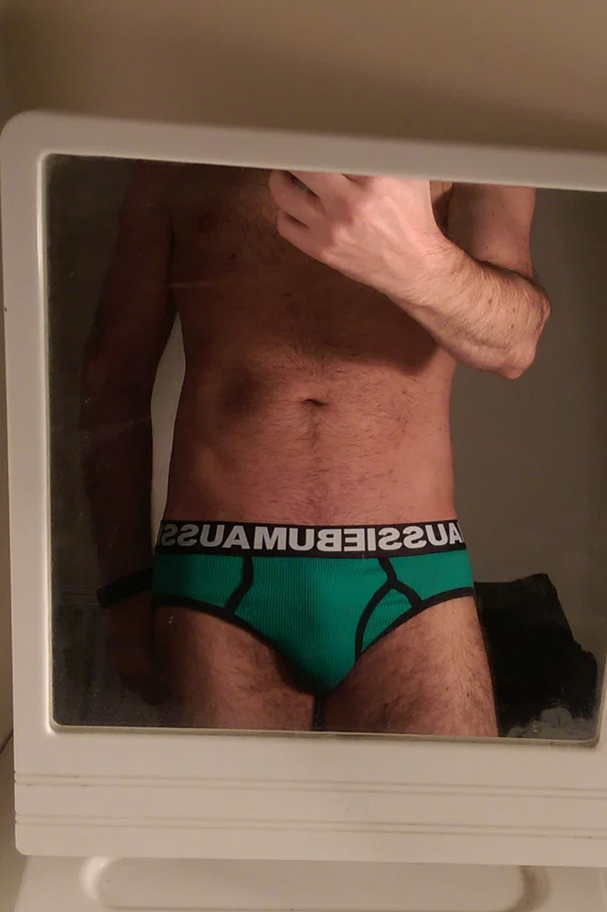 Undies etc.'s avatar