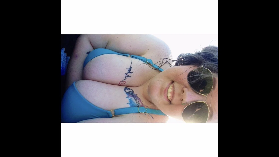 Chels💋 profile banner