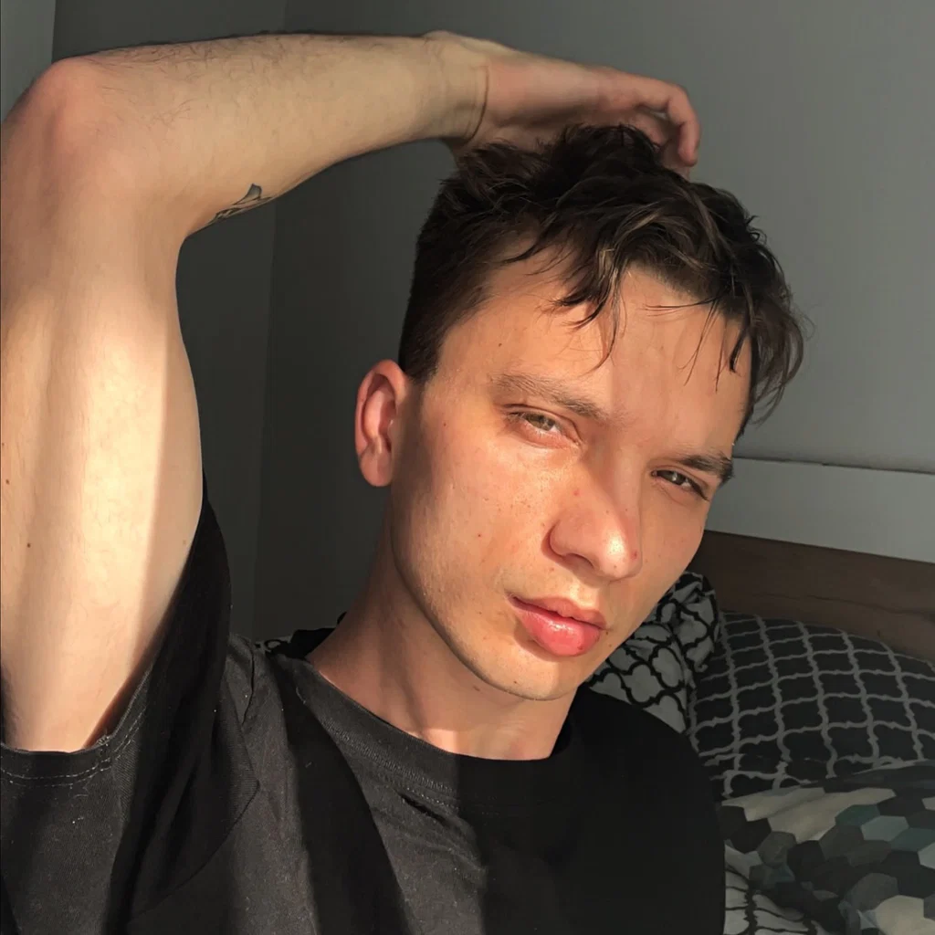 Darius Twink ✨'s avatar