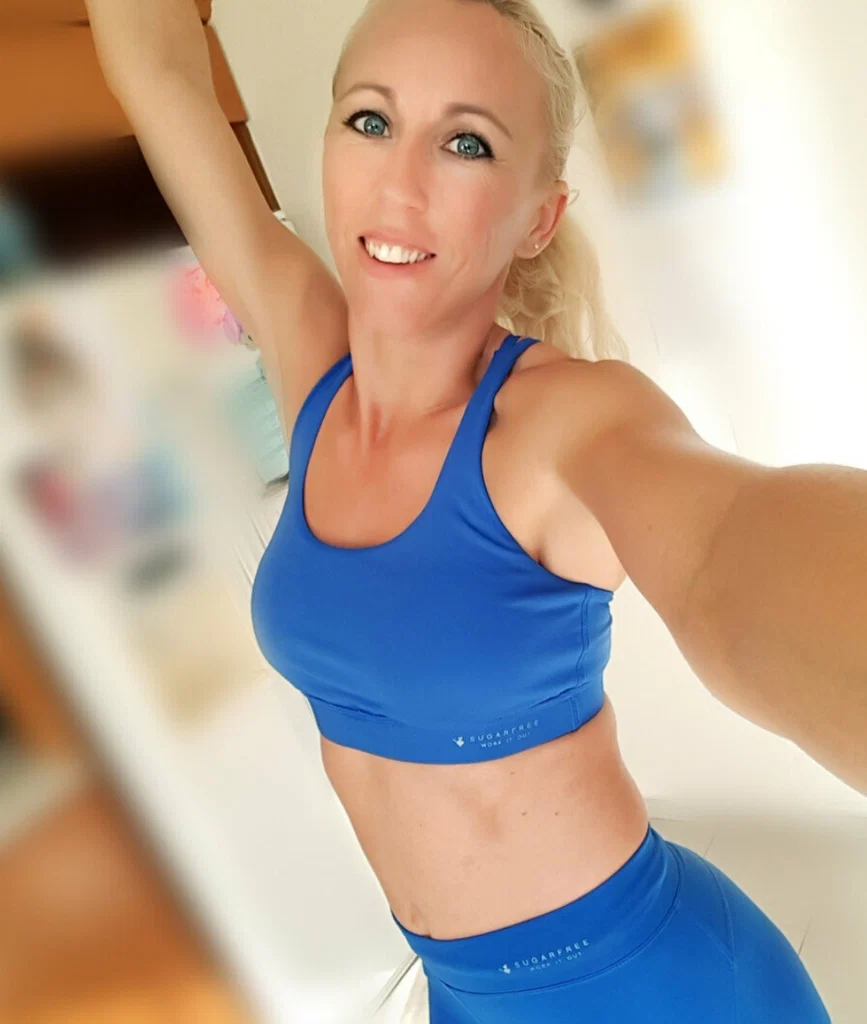 Charley Blue's avatar
