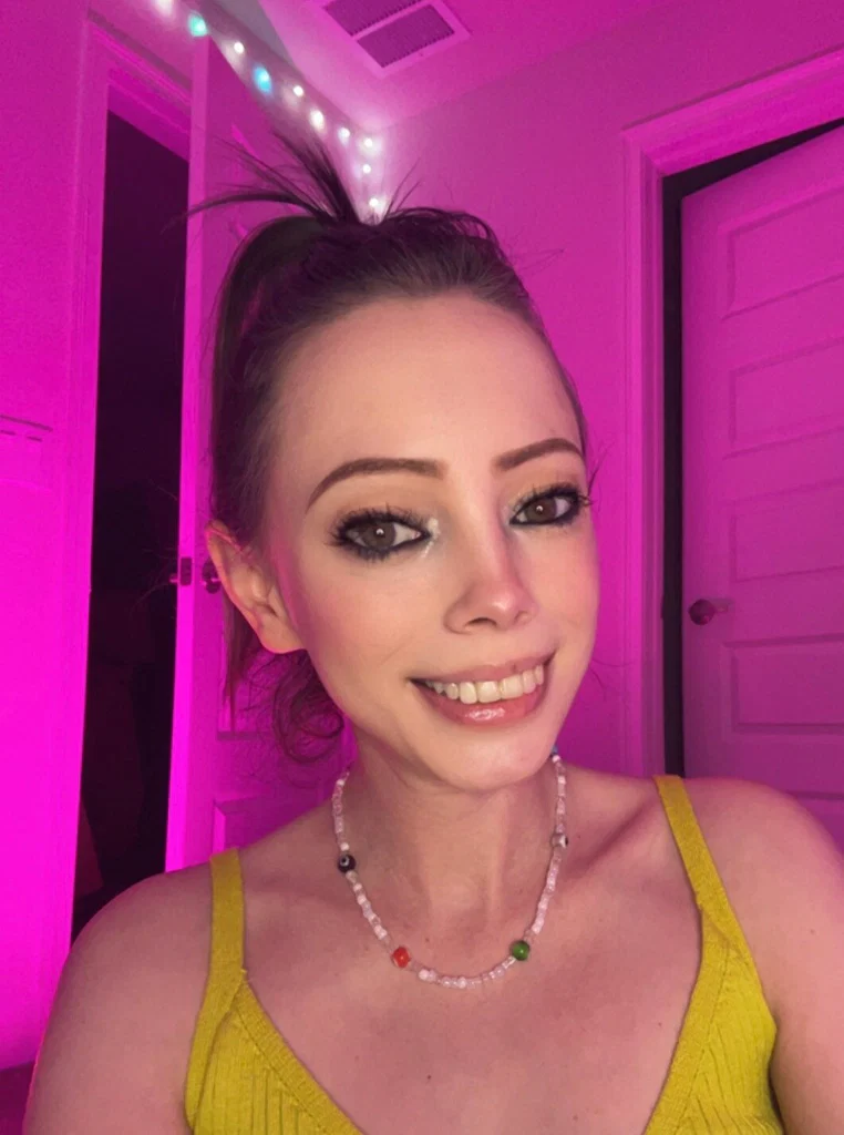Aria Haze✨🦋's avatar