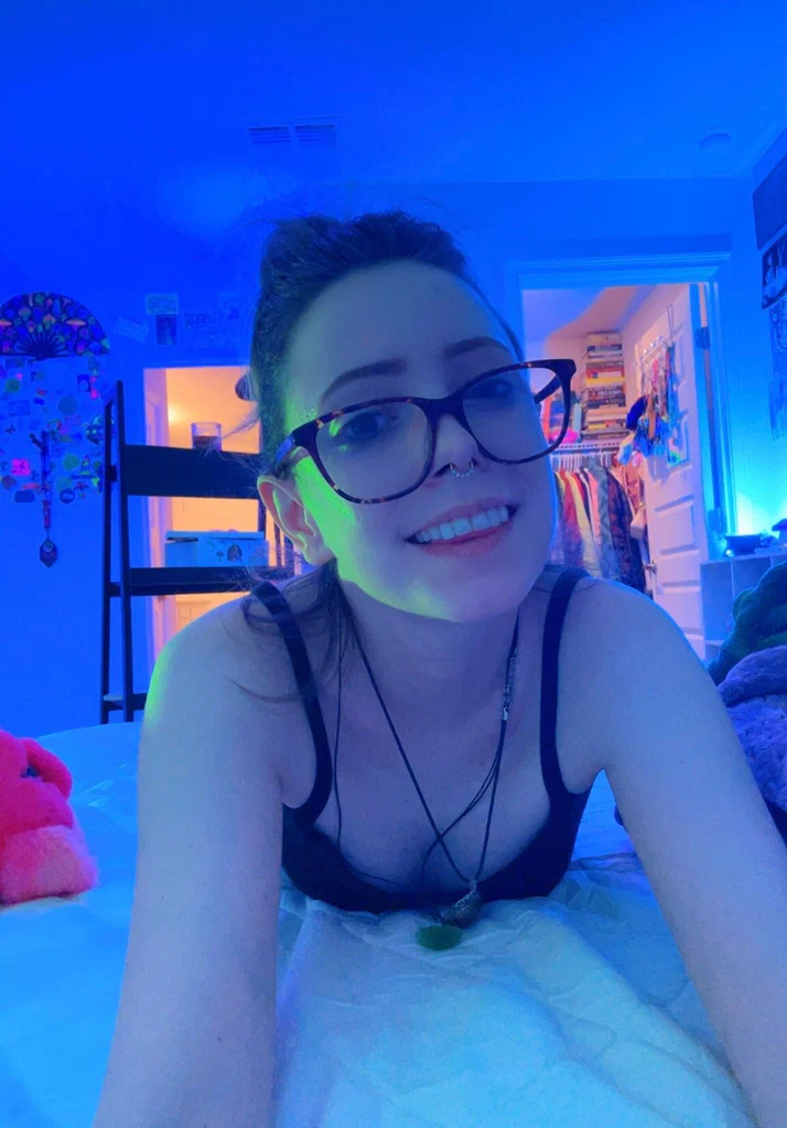 Aria Haze✨🦋's avatar
