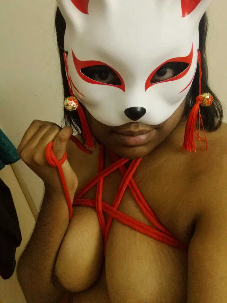 Kitsune Iro's avatar