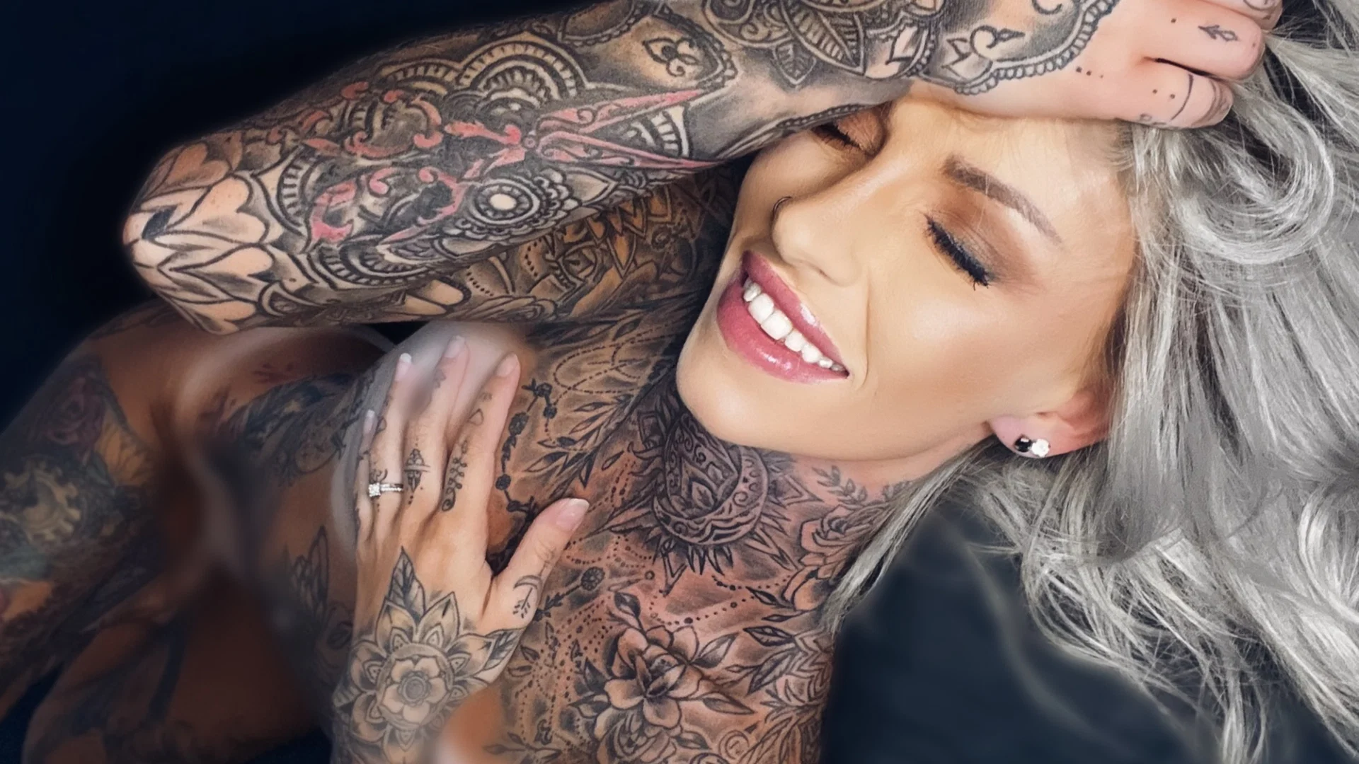 InkdMomm🖤 profile banner