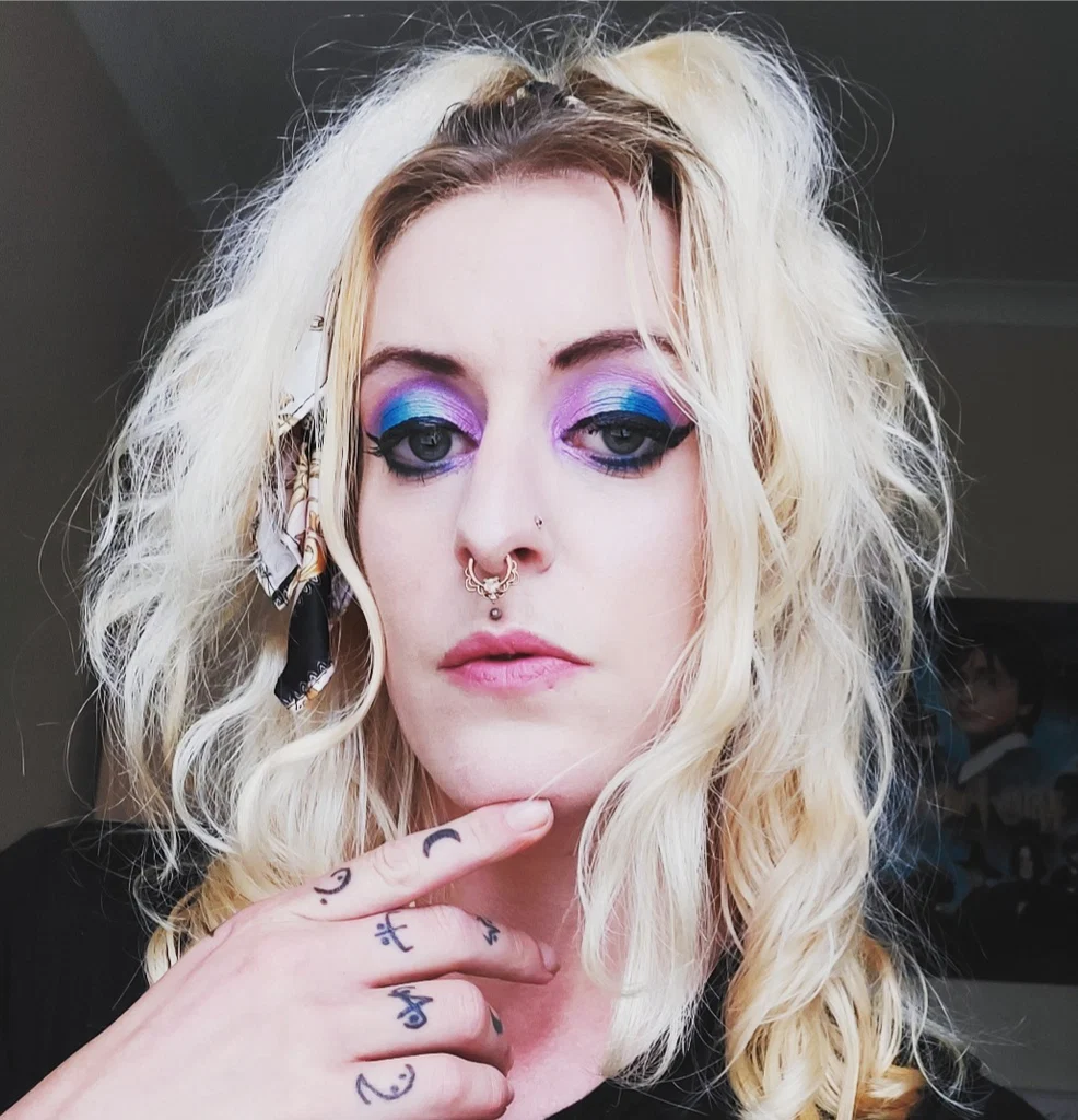 Alice Strange's avatar