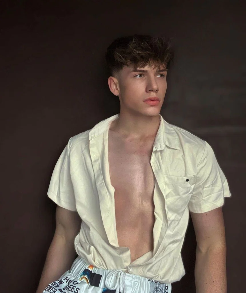 🇭🇺 Matthew 🇺🇸's avatar