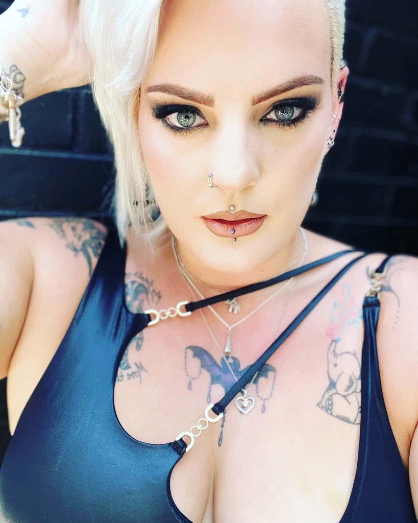 Sexi Lexi Louise's avatar