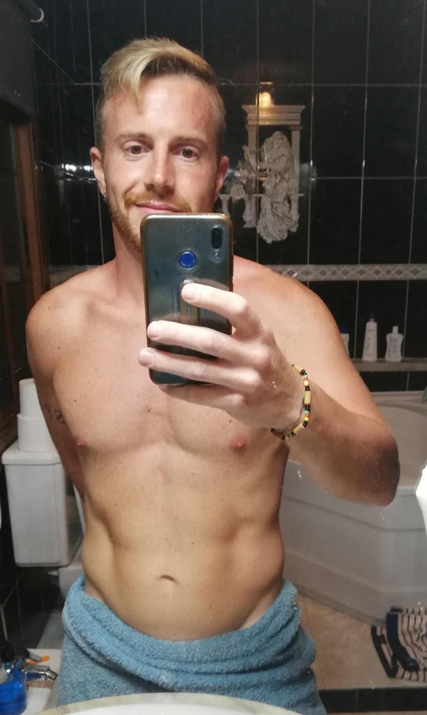 Andros's avatar