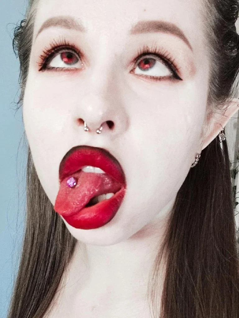 Korneliass18's avatar