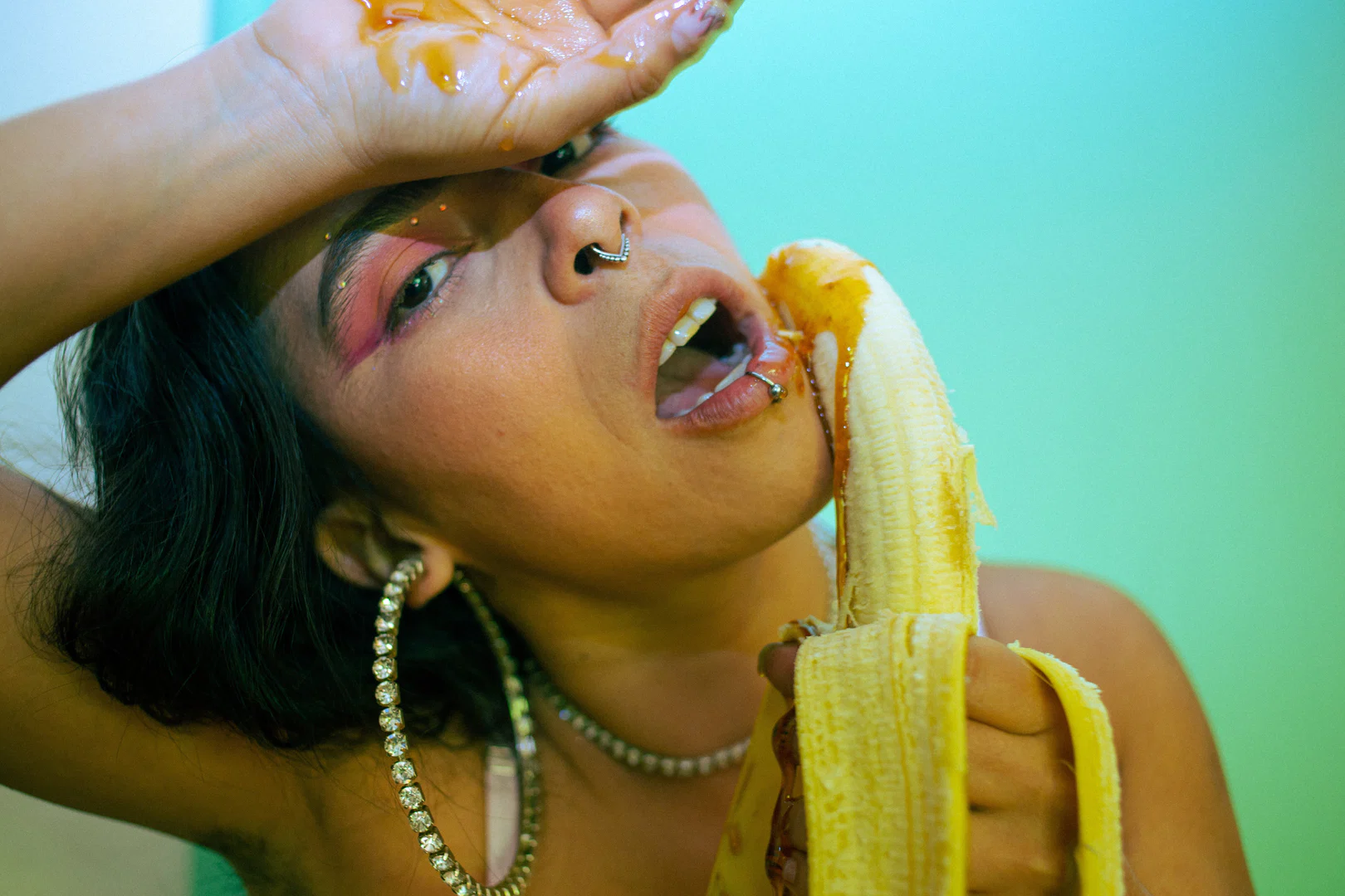 Catalina Rojo profile banner