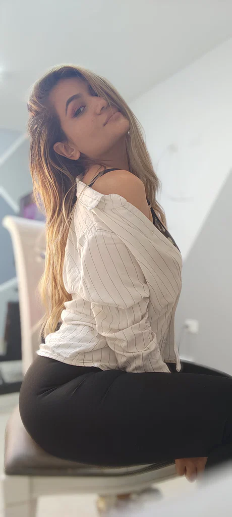 Karoline Grace's avatar