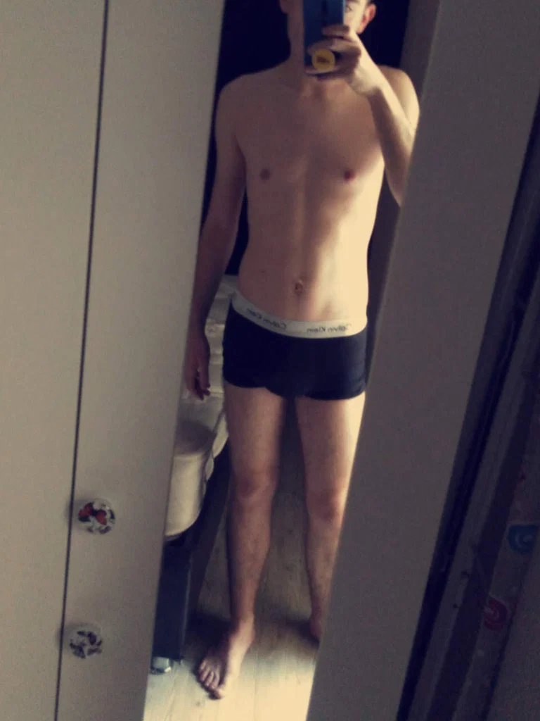 Your Slu**y Neighbourhood Twink's avatar