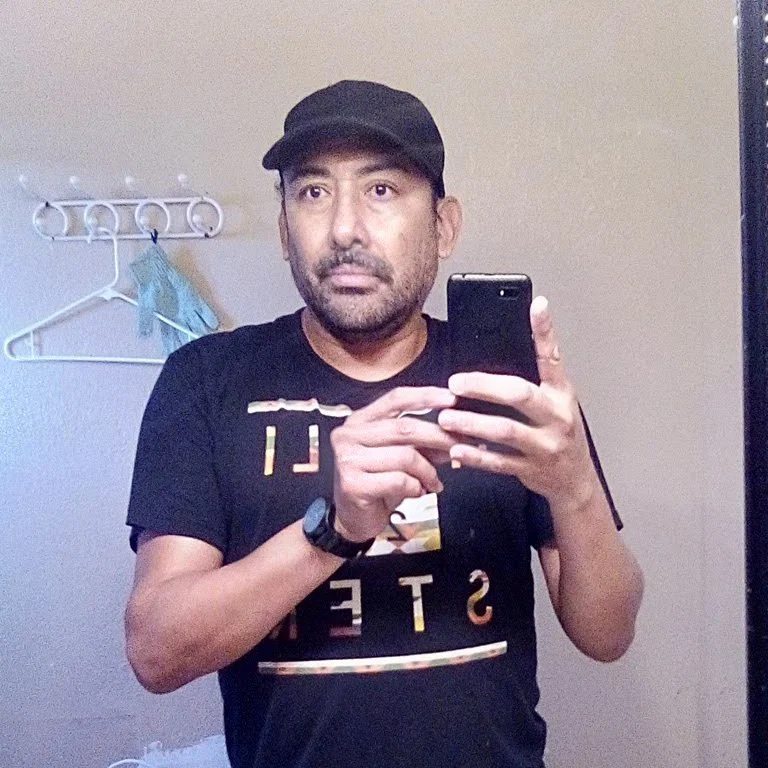 Orlando August's avatar