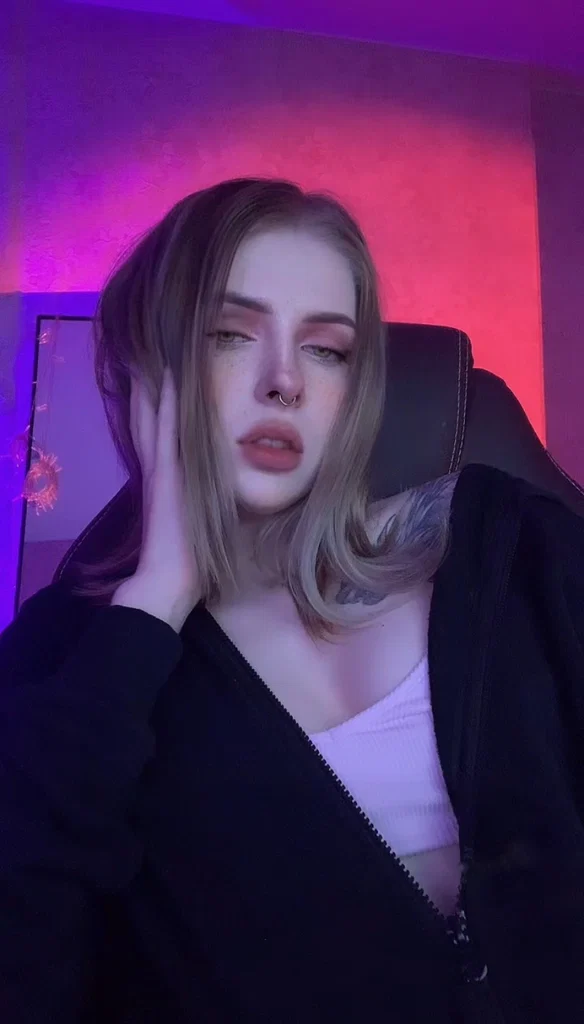 Yoursatanbaby ⛓'s avatar