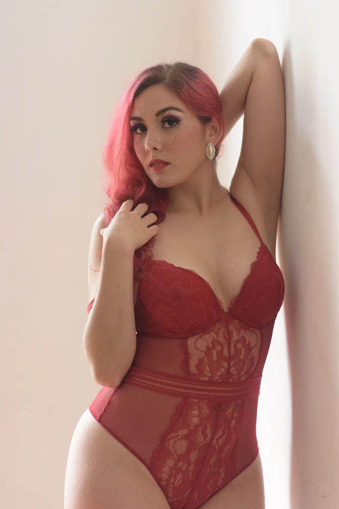 Miss Pi de Ville's avatar