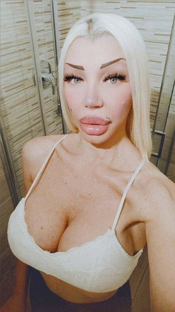 Jennyfer Stone (Jennyfer Cruel)'s avatar
