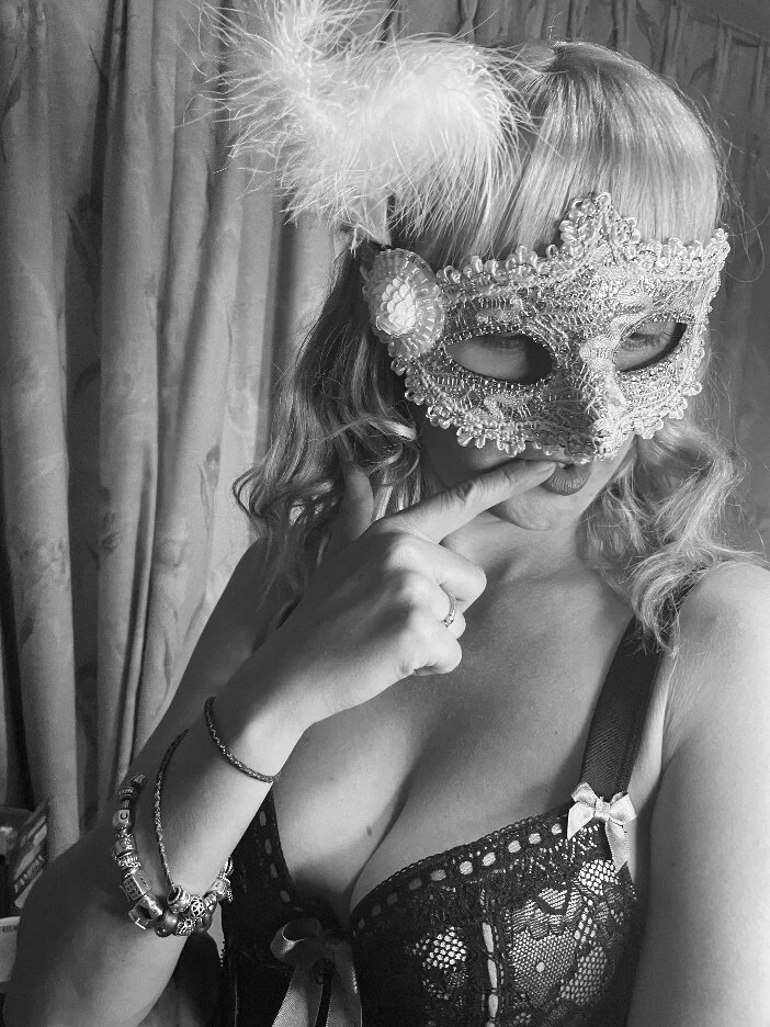 RoxySensual's avatar