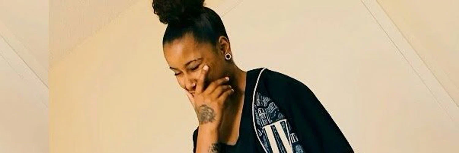 TeeTee profile banner
