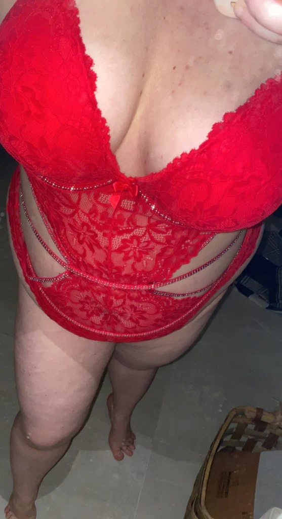 Hot_and_curvy