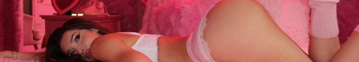 Molly Eskam ⭐️ profile banner