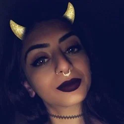 ⋆✩｡ ✨𝓈𝒾𝓂𝓏✨｡✩⋆'s avatar