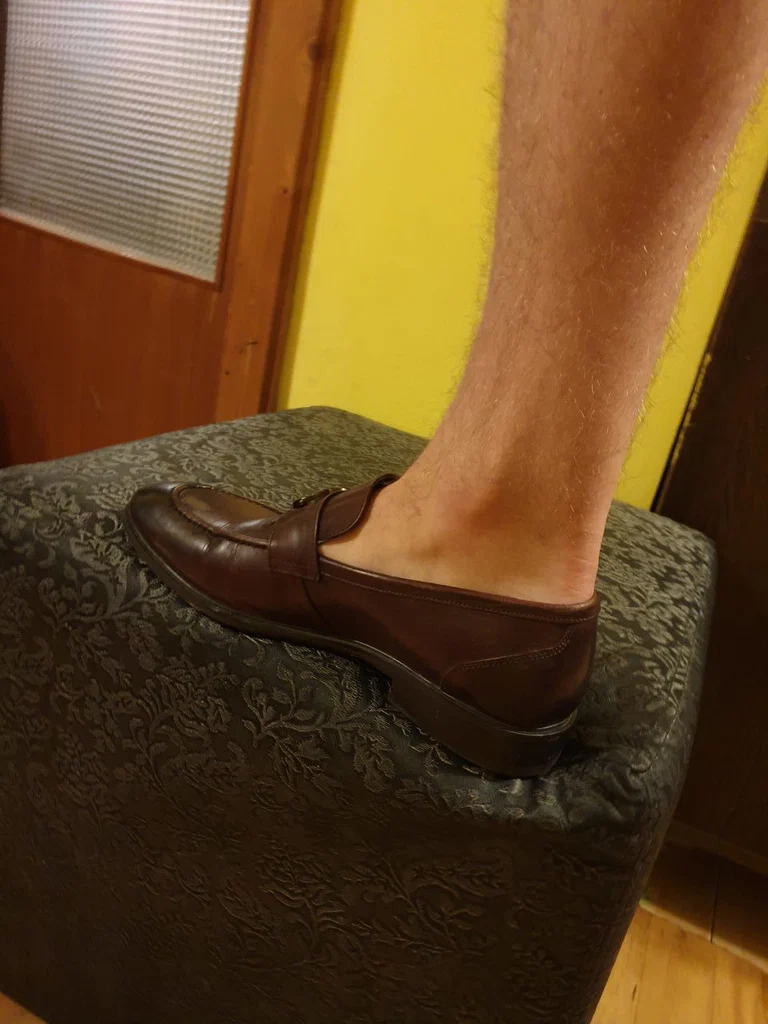 Feet lover's avatar