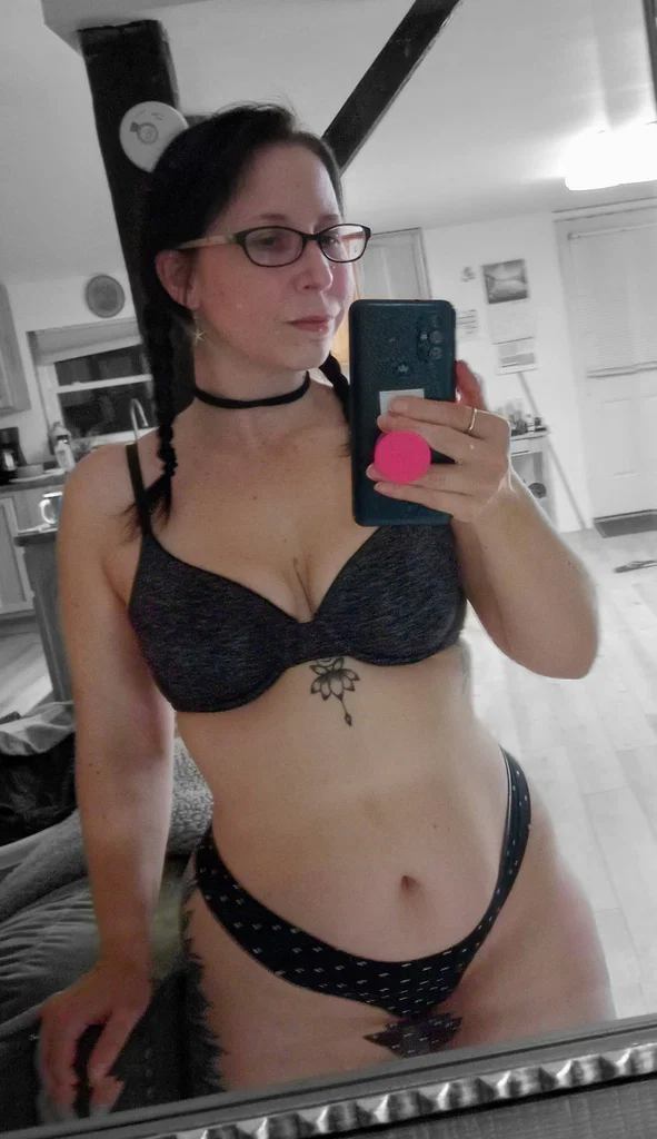 ShortnCurvy's avatar