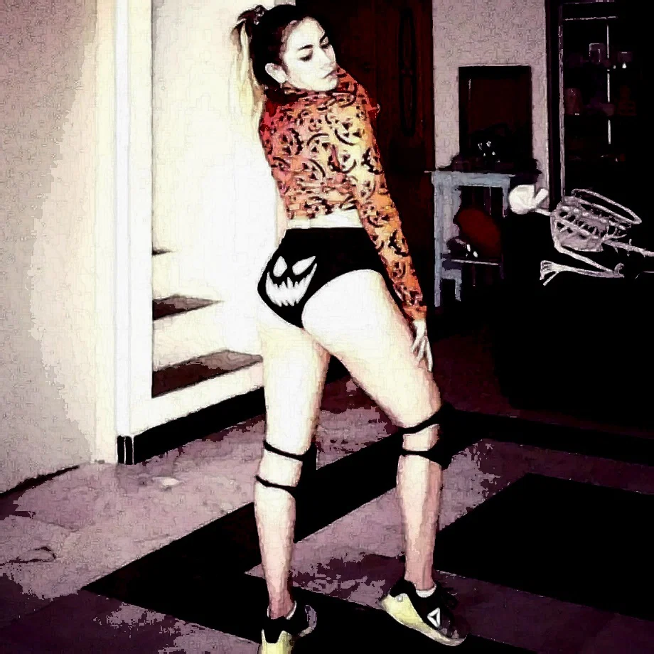 Kitty juice 🍓🐱's avatar