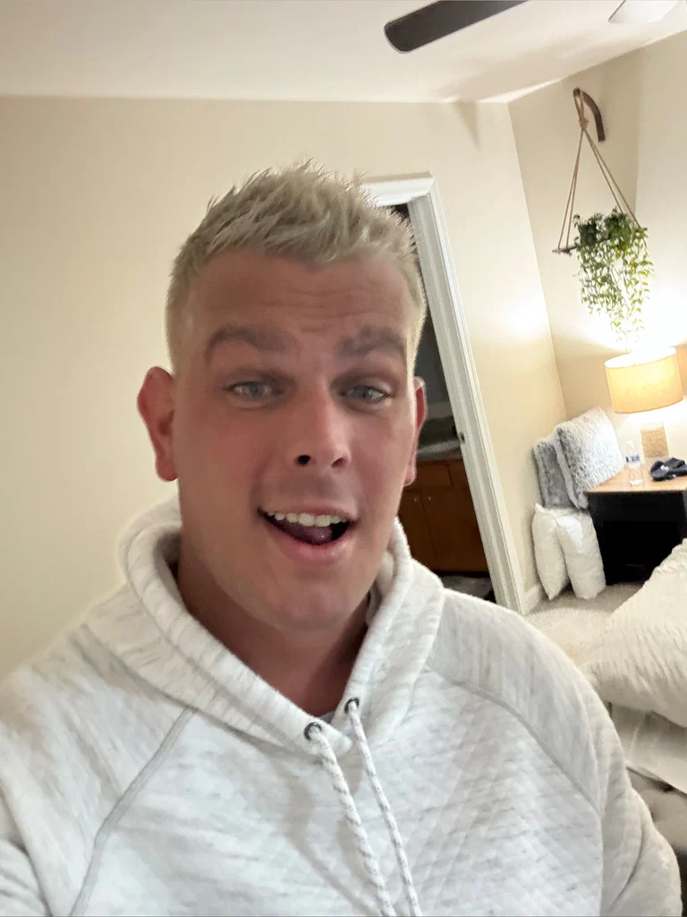 Ryan's avatar