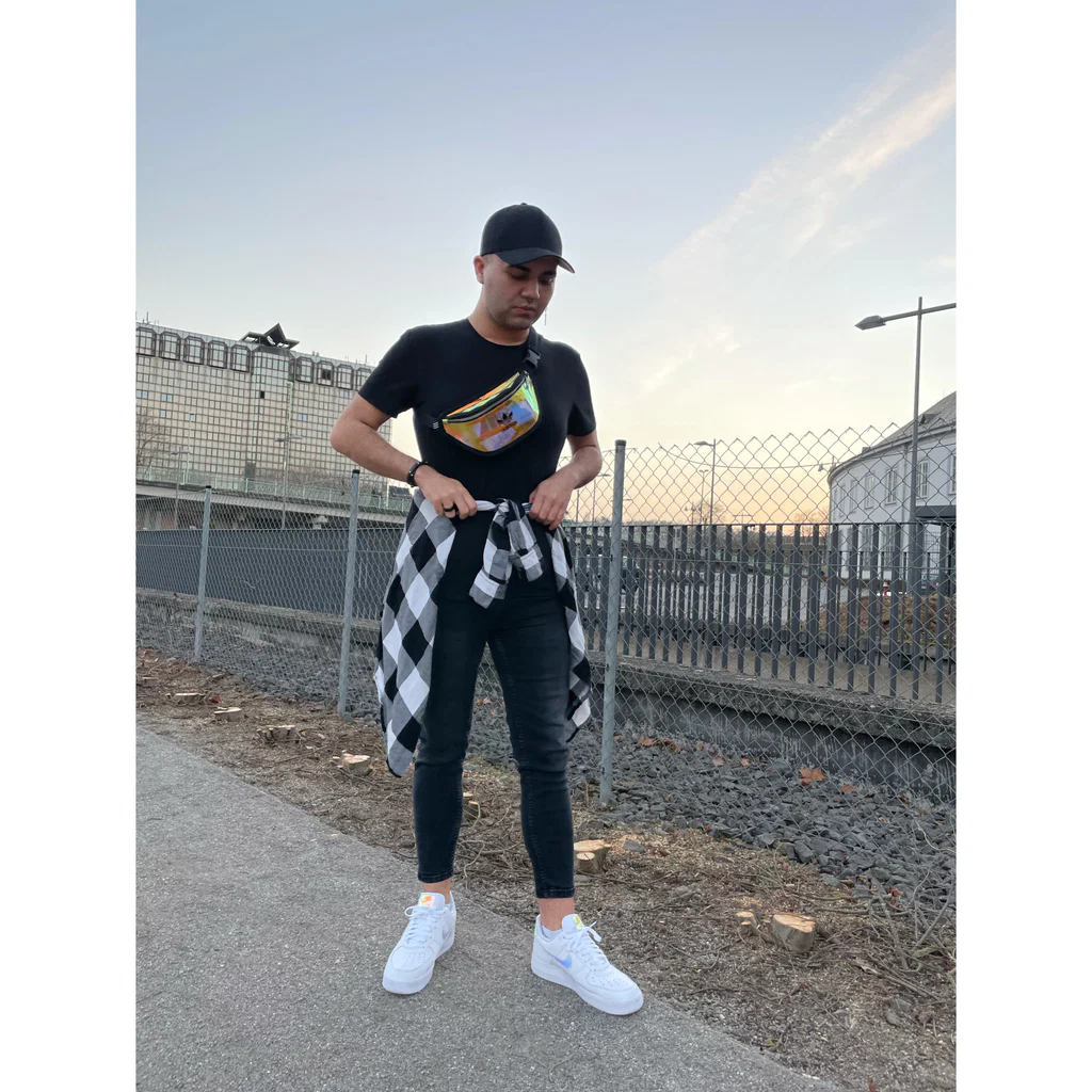 King B~'s avatar