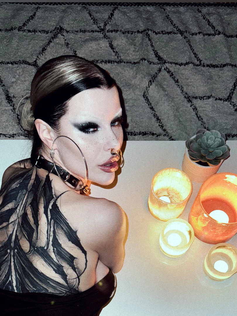 π―πΈπͺ Honeybabe πΈπͺπ― profile banner