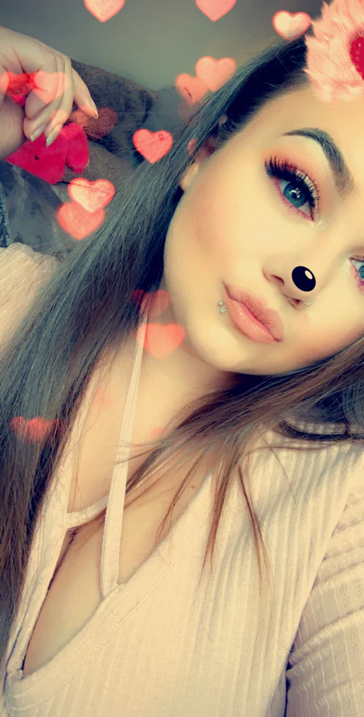 KhloeHush's avatar