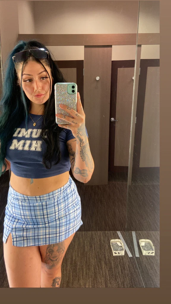 Ramona's avatar