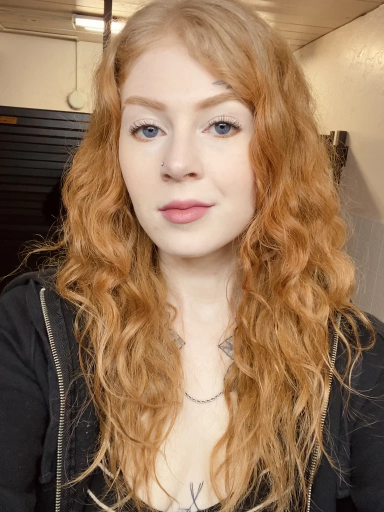 Violet Rae