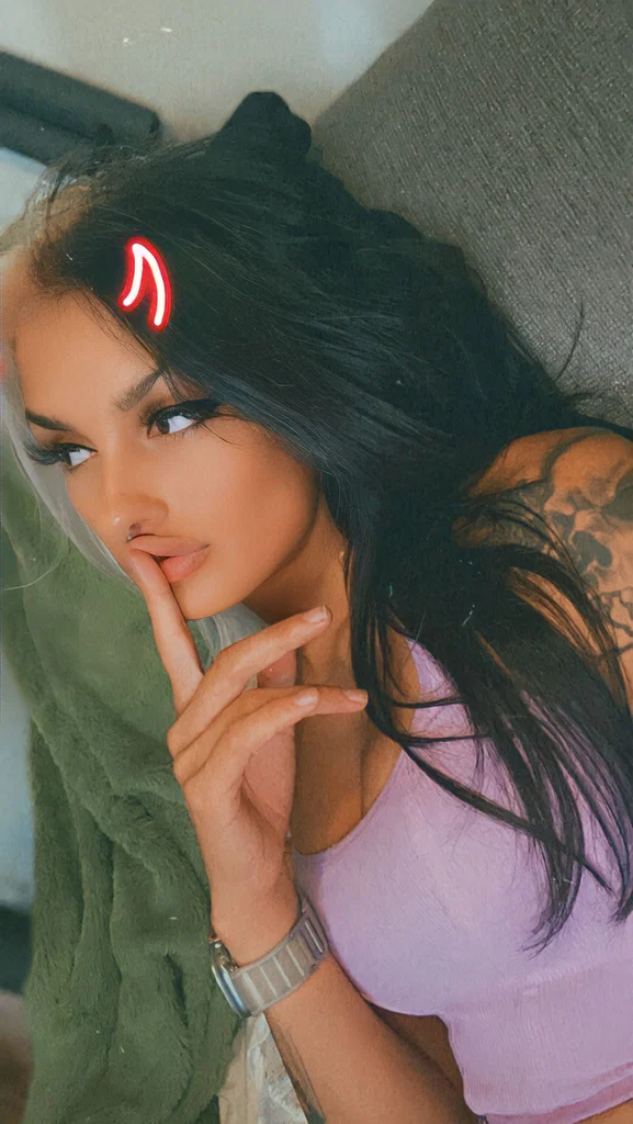 Queen bitch's avatar
