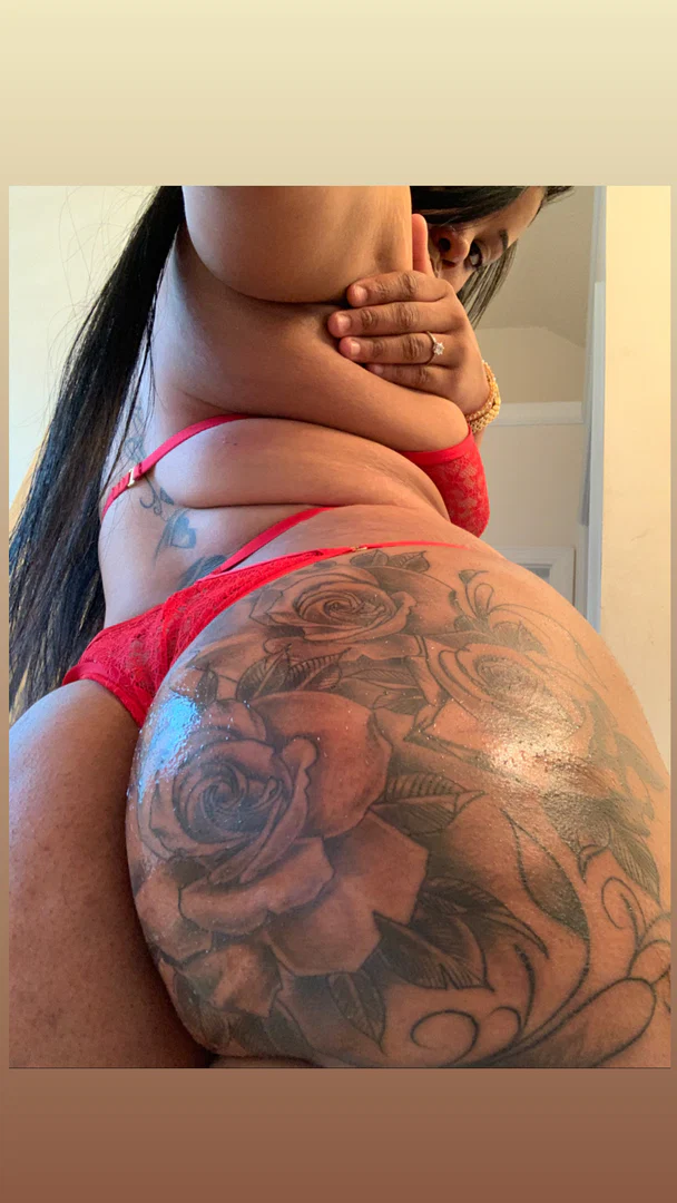 Thickumsss profile banner