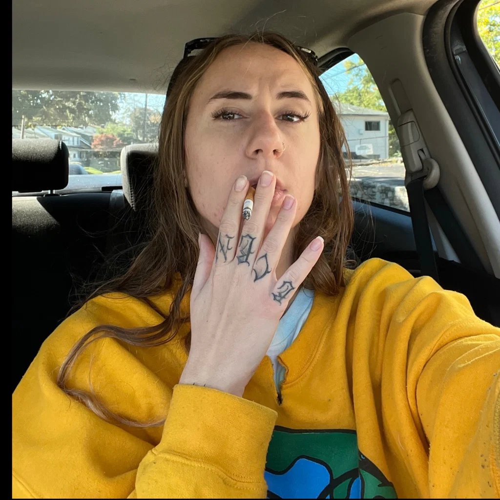 Baddie Bella's Sad's avatar