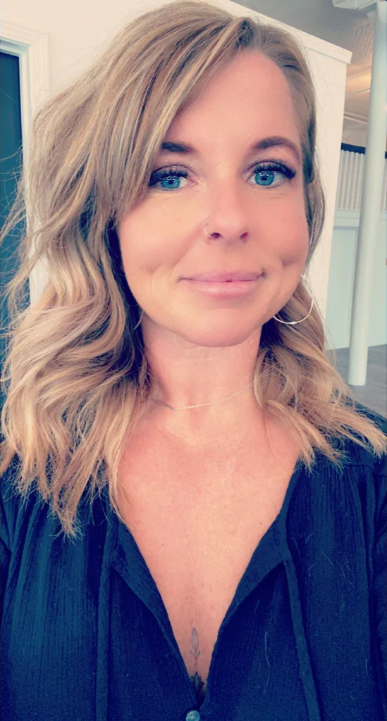 Heather Marie's avatar