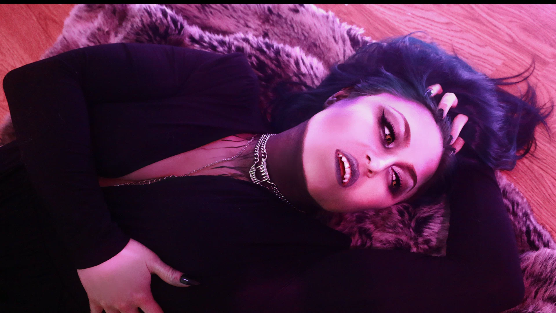 VampireKitten profile banner